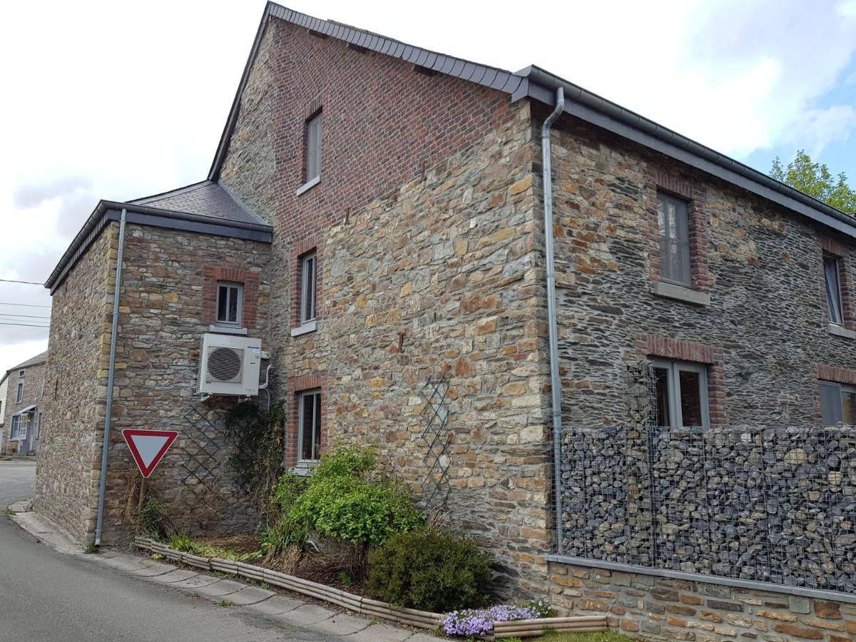 Gite Au Coeur De Champlon Exteriér fotografie